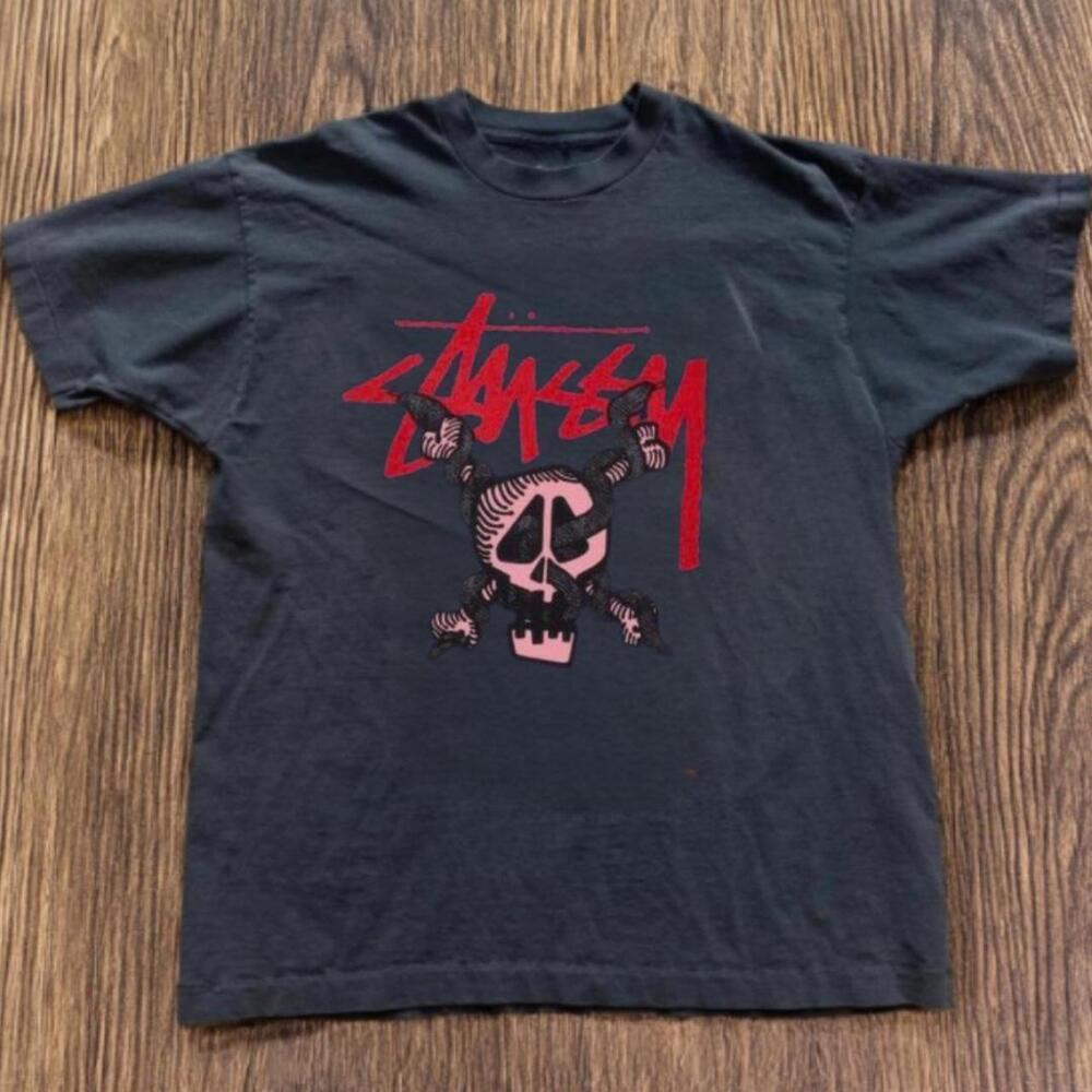 Gildan Men Black T-Shirt, Stussy Black Graphic Tee With Red Accents
